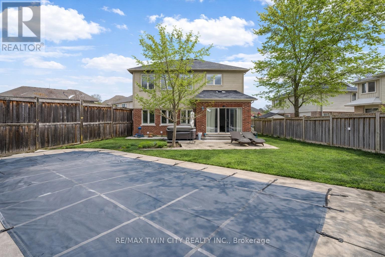 145 Redtail Street, Kitchener, Ontario  N2K 4J5 - Photo 42 - X12960996