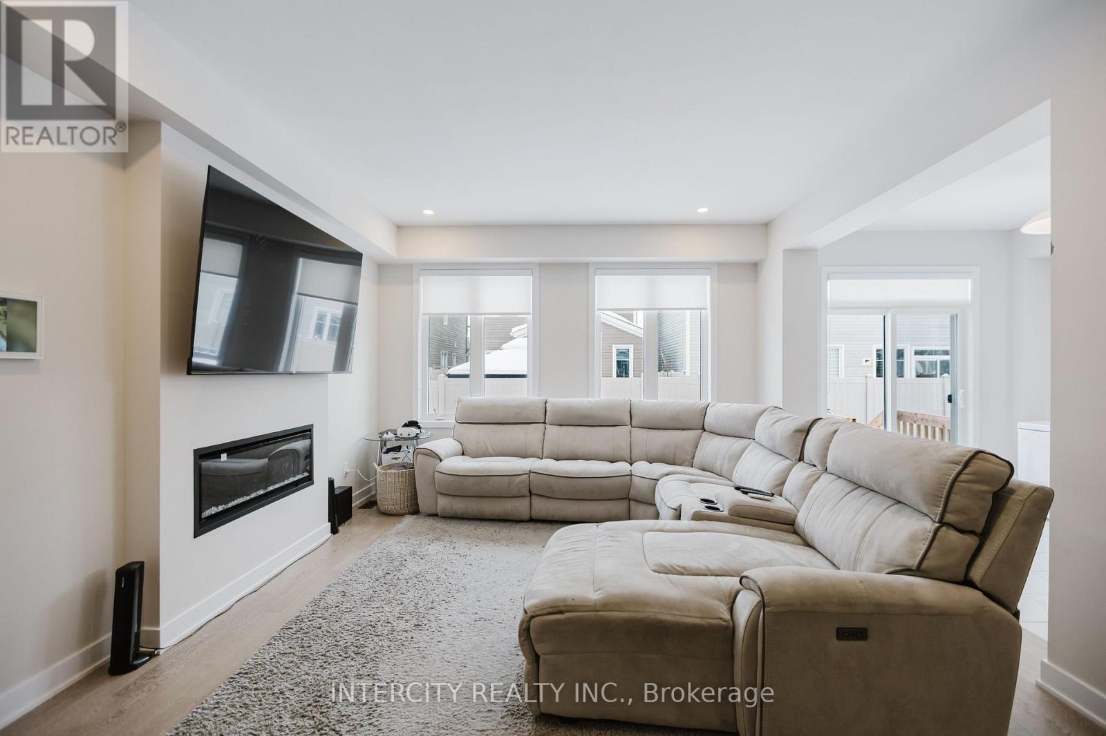 124 Hackamore Crescent, Ottawa, Ontario  K0A 2Z0 - Photo 13 - X12961054