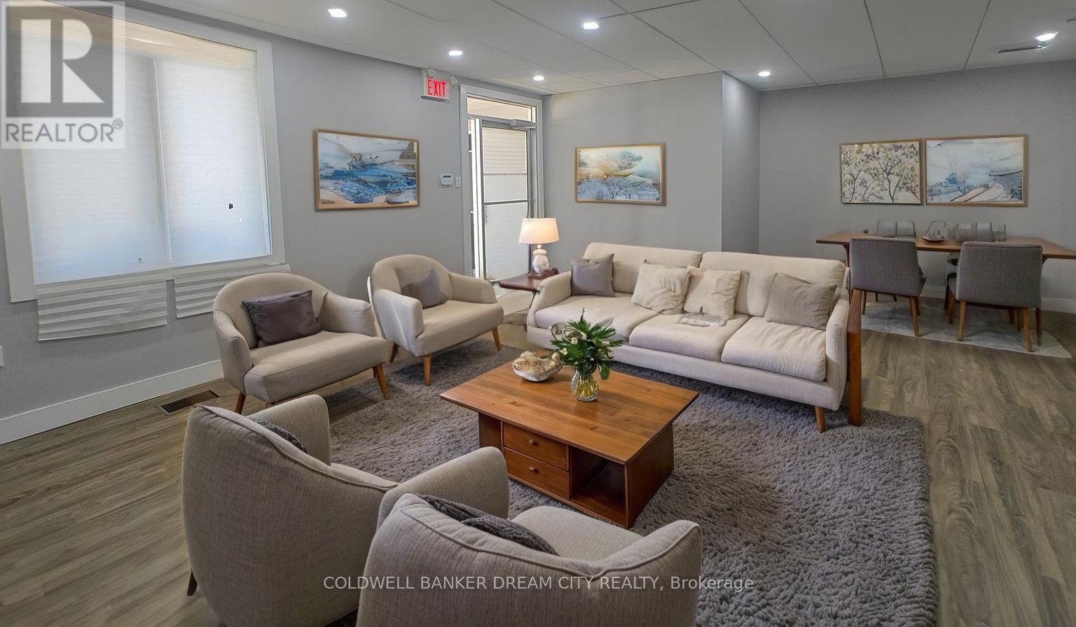 93 Main Street, Chatham-Kent, Ontario  N0P 1T0 - Photo 11 - X12961056