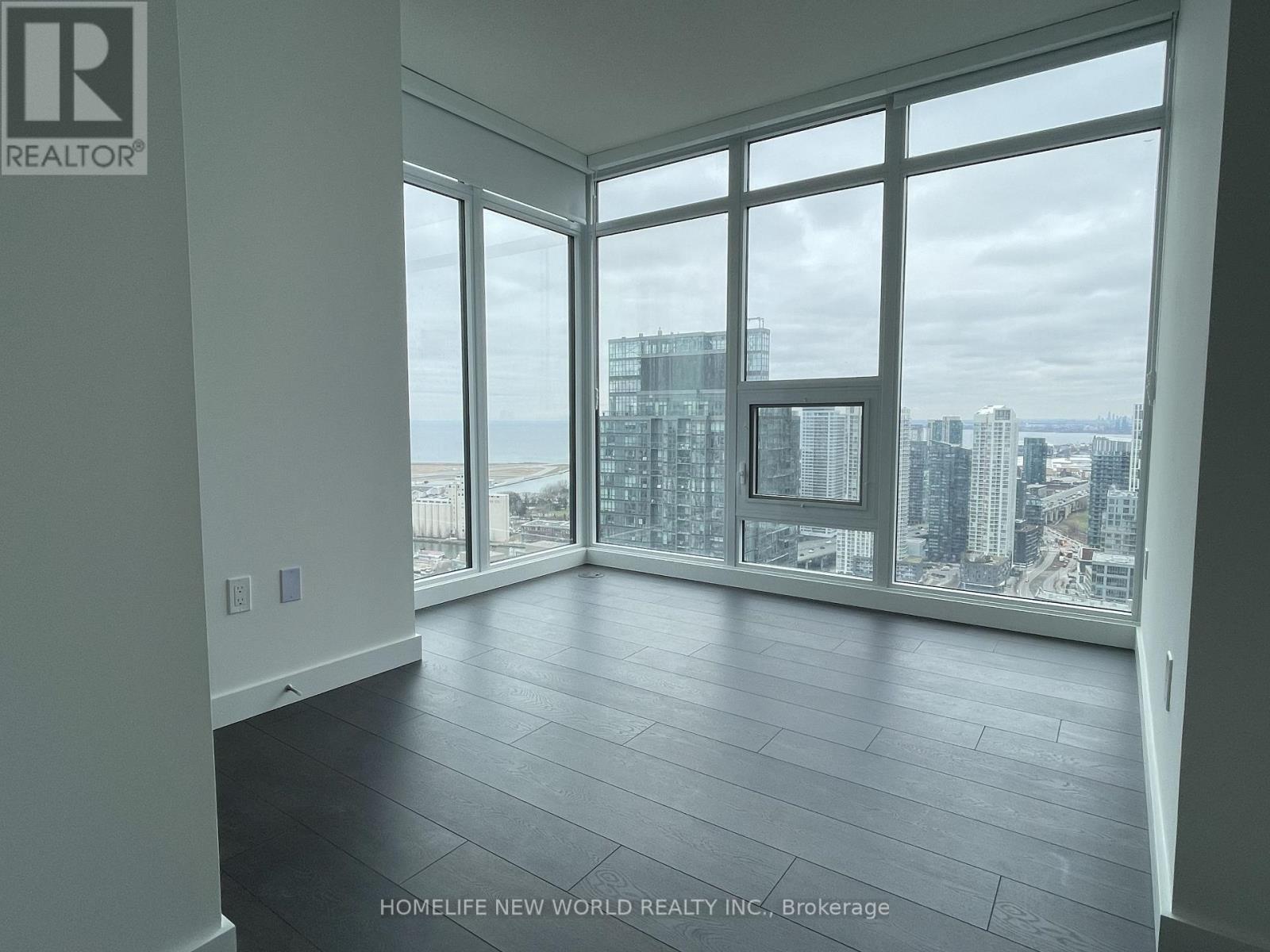 4111 - 3 Concord Cityplace Way, Toronto, Ontario  M5V 0X4 - Photo 21 - C12940392