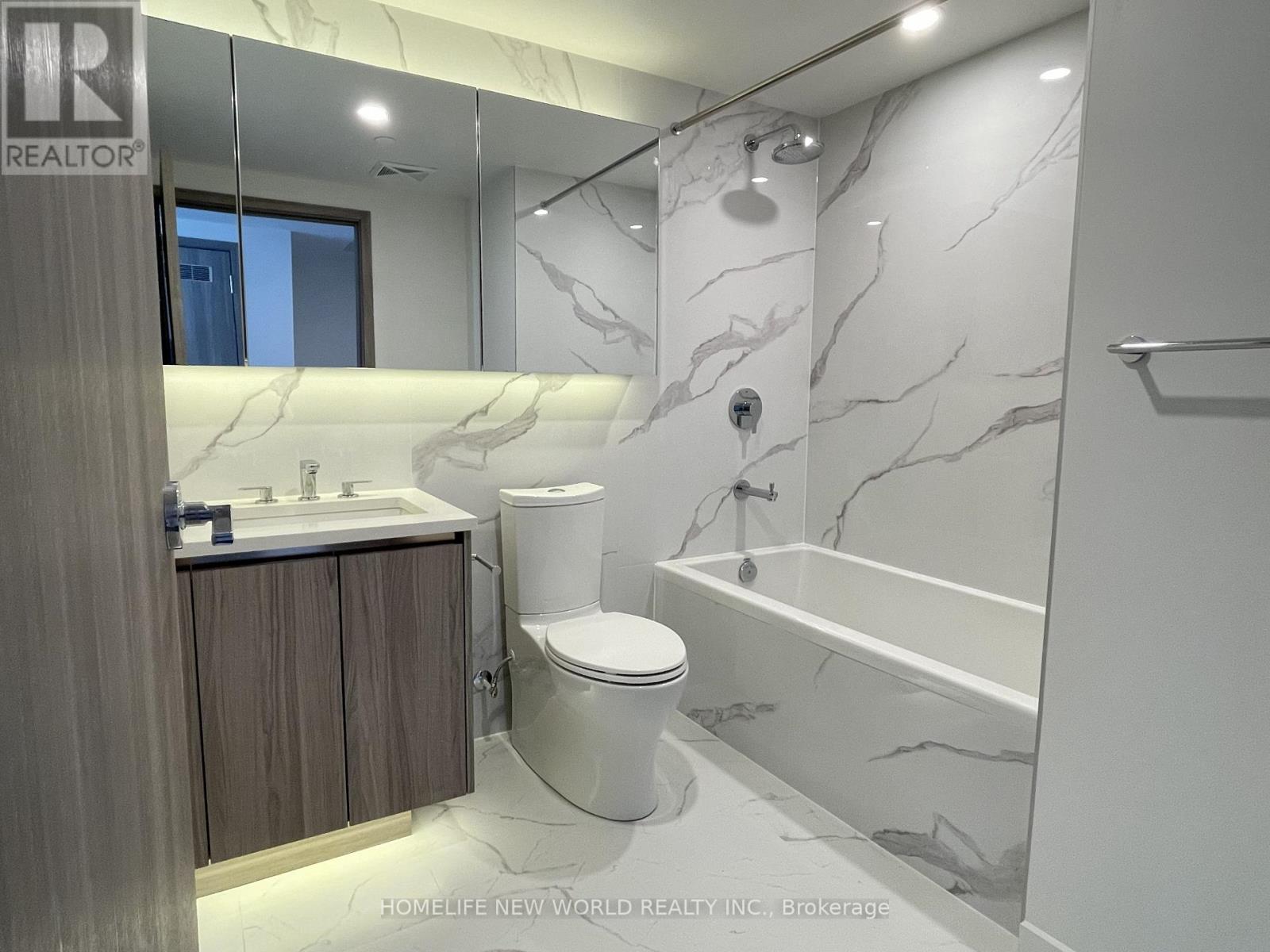 4111 - 3 Concord Cityplace Way, Toronto, Ontario  M5V 0X4 - Photo 23 - C12940392