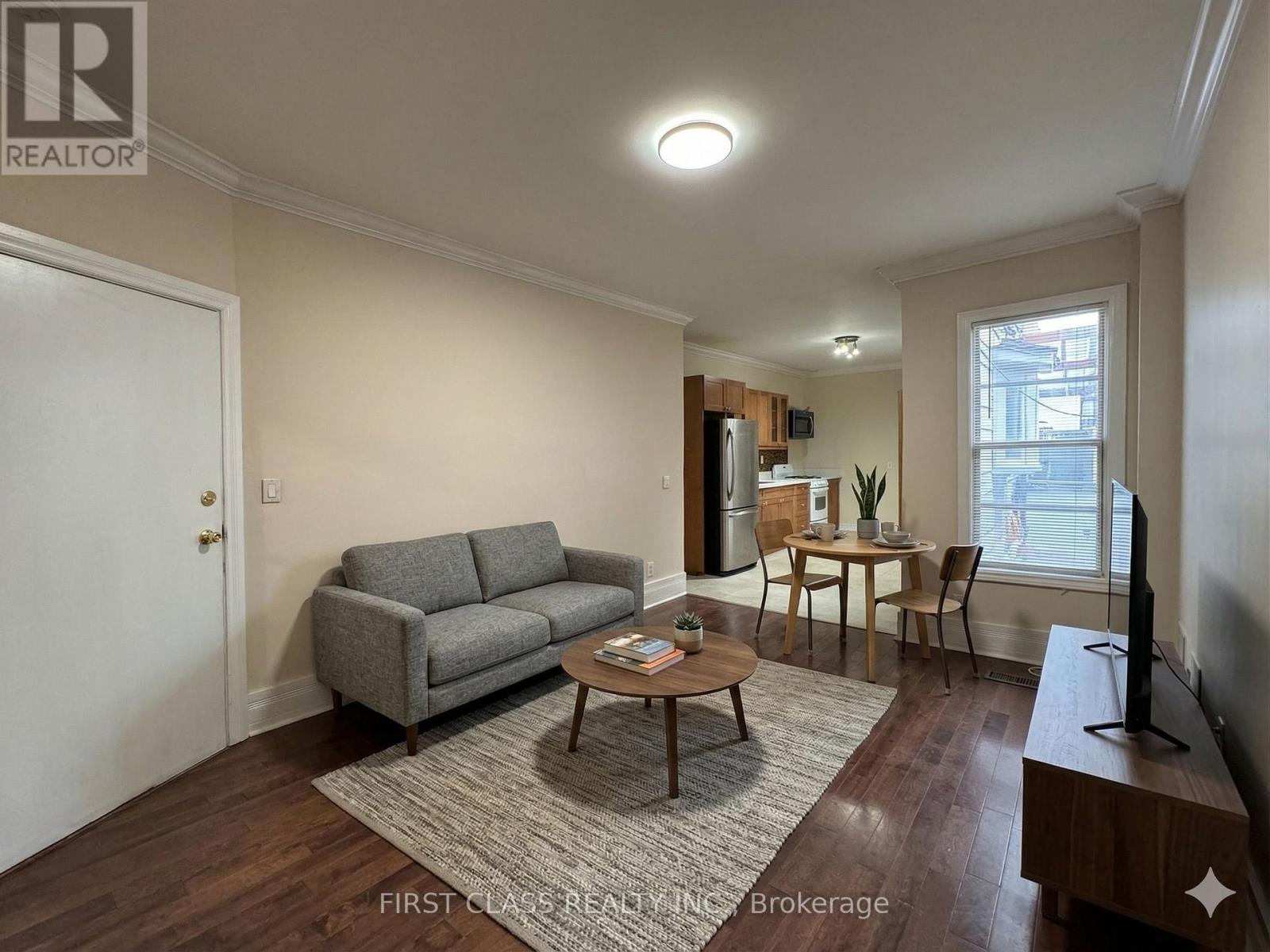 Main - 30 Endean Avenue, Toronto, Ontario  M4M 1W6 - Photo 15 - E12898848