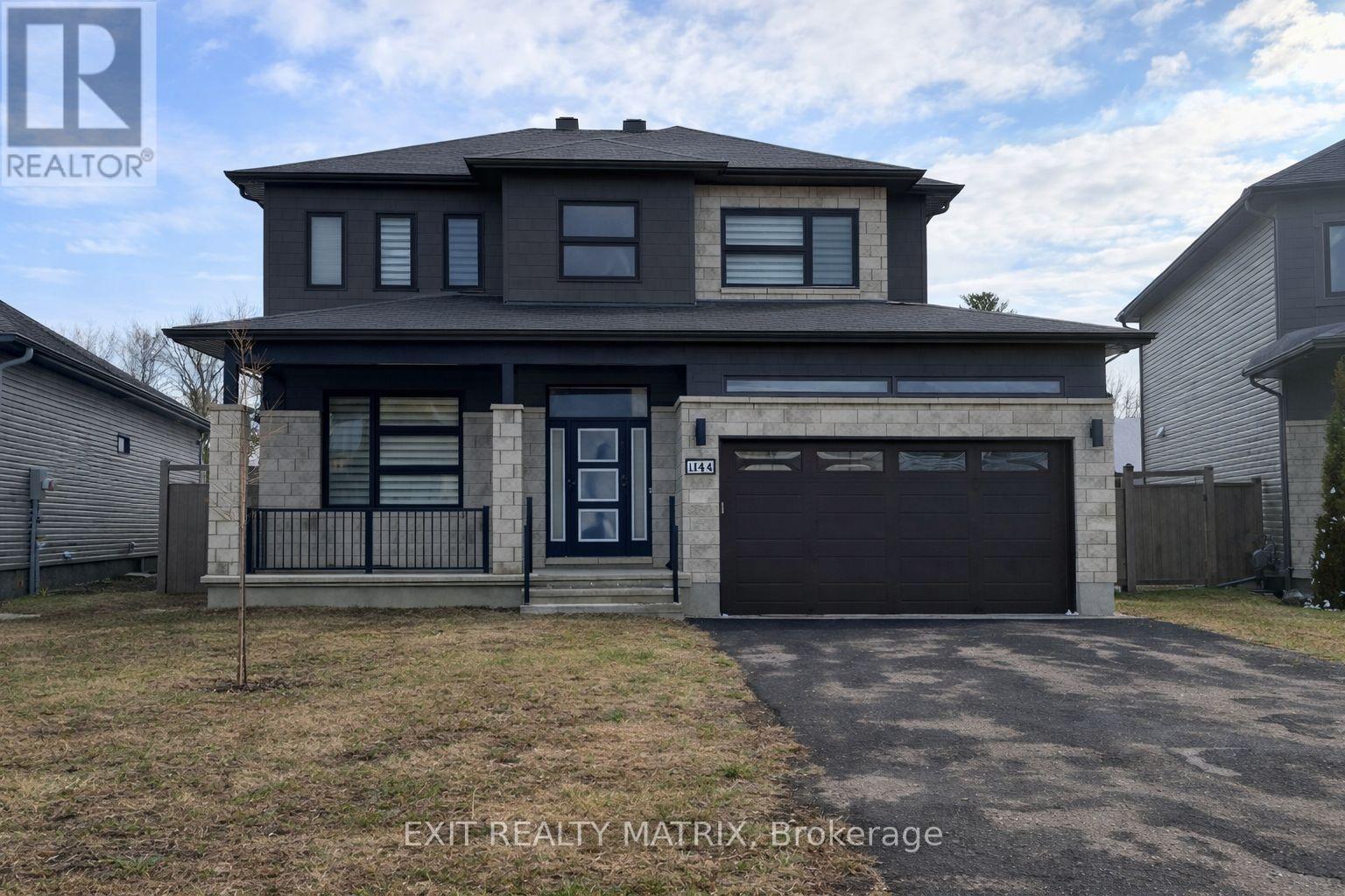 1144 AVIGNON STREET, Russell, Ontario