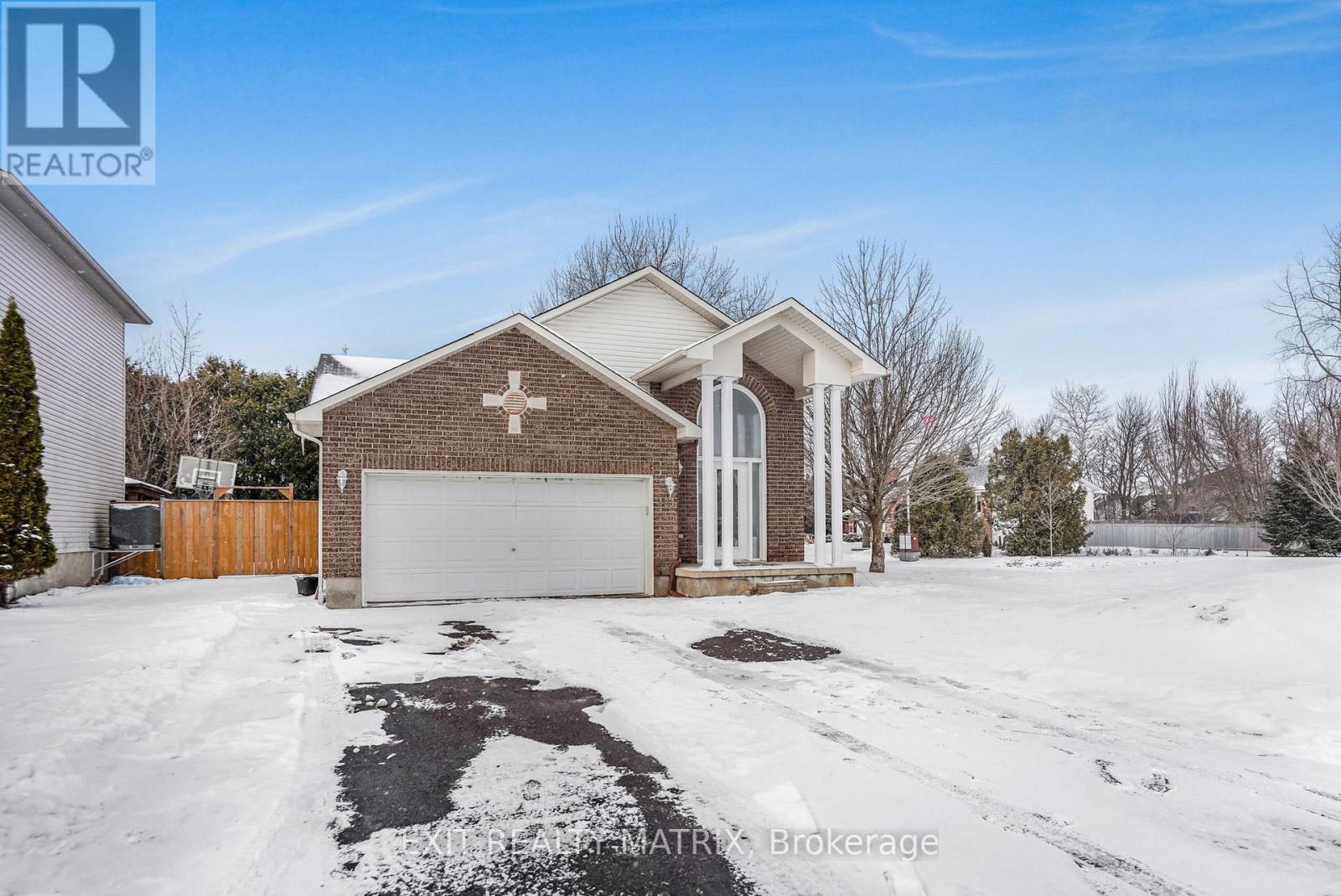 403 Centenaire Street, Russell, Ontario  K0A 1W0 - Photo 29 - X12916304