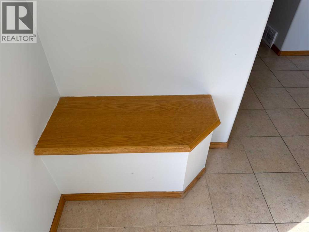 244 Los Alamos Place Ne, Calgary, Alberta  T1Y 7G7 - Photo 7 - A2299177