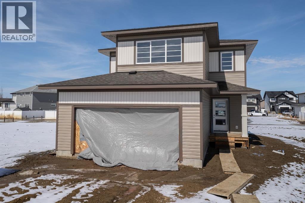 38 Lincoln Street, Sylvan Lake, Alberta