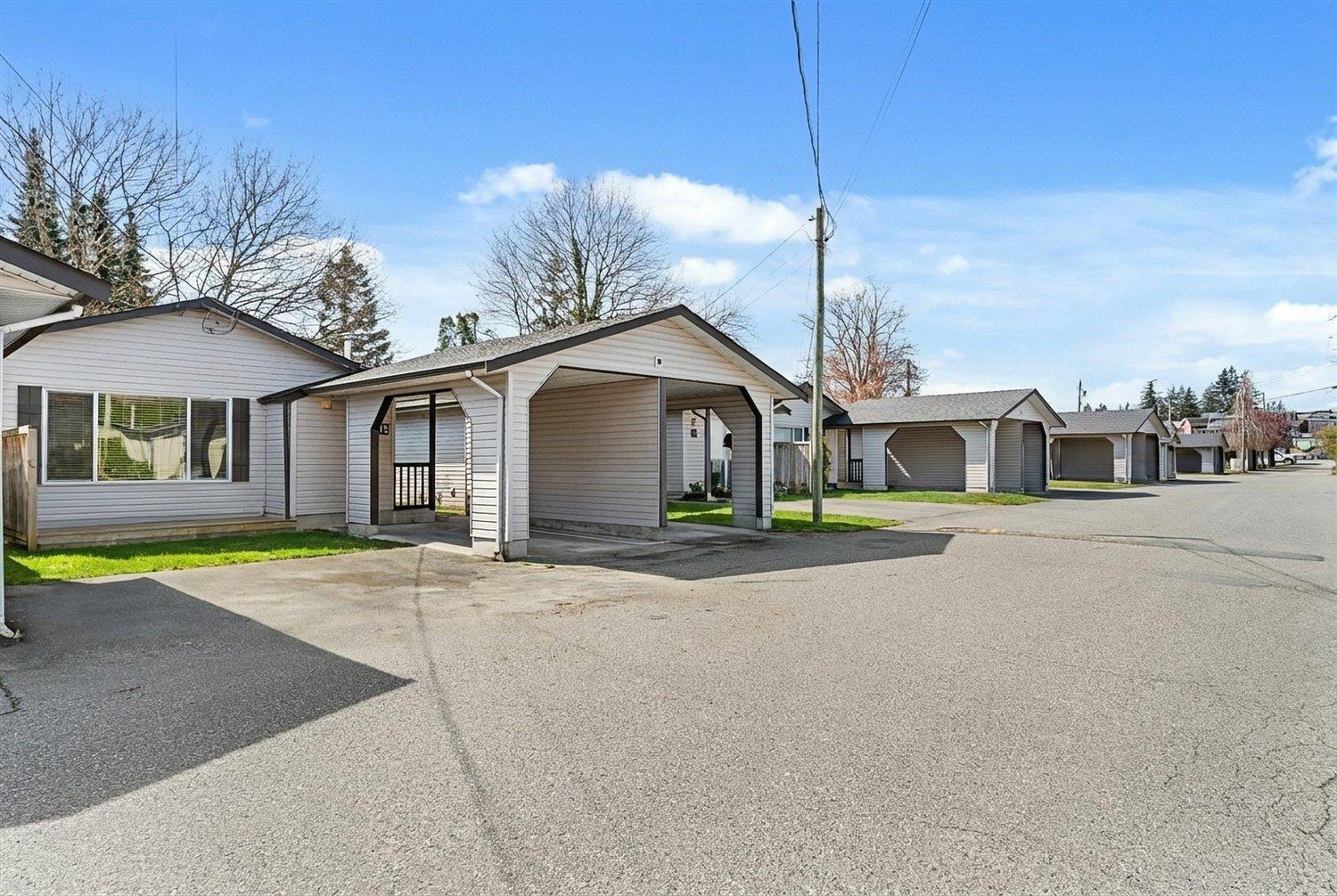 15 5648 Vedder Road, Vedder Crossing, Chilliwack, British Columbia  V2R 3M8 - Photo 2 - R3090389