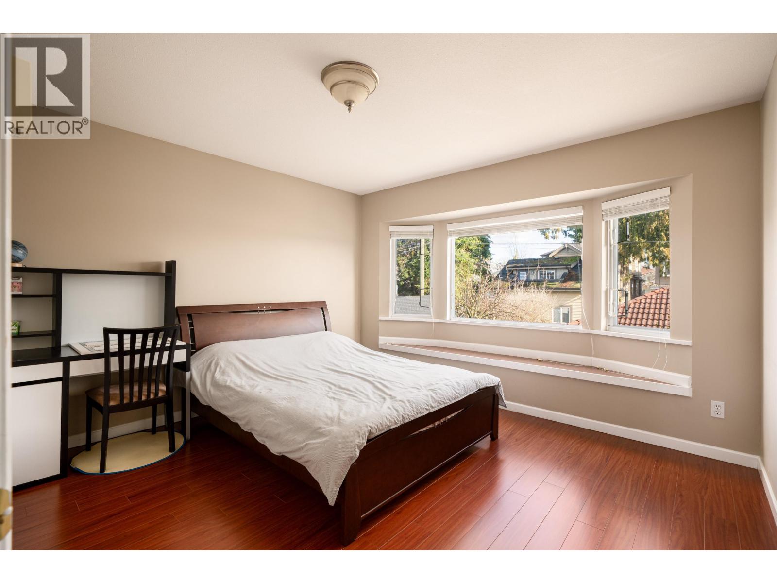 Listing Picture 17 of 23 : 8162 HAIG STREET, Vancouver / 溫哥華 - 魯藝地產 Yvonne Lu Group - MLS Medallion Club Member