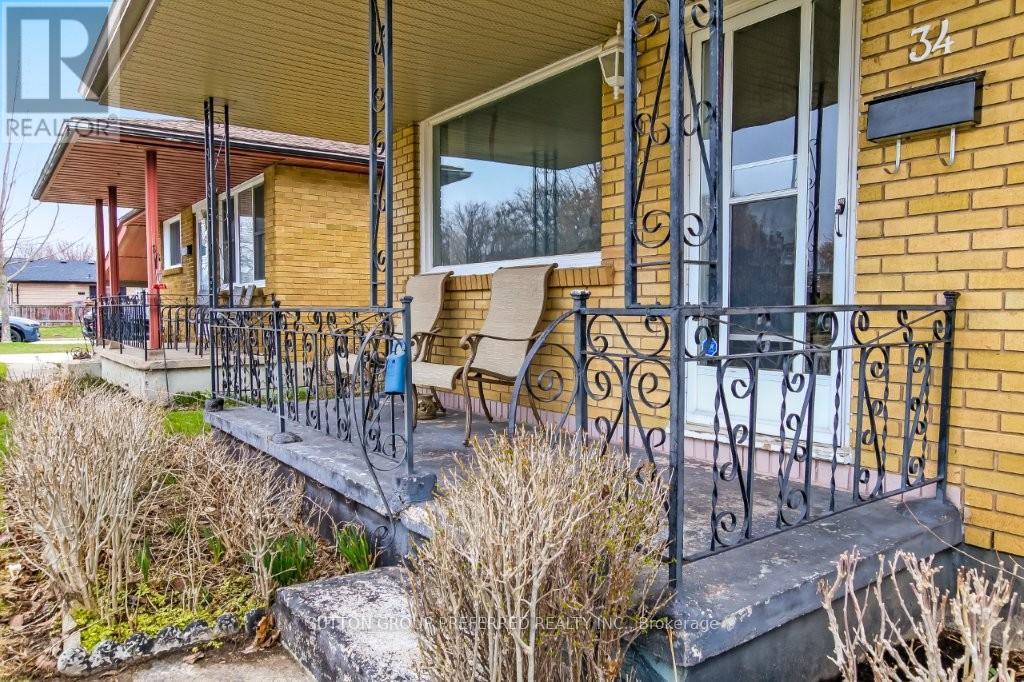 34 Wexford Avenue, London East, Ontario  N5V 1L7 - Photo 2 - X12961150
