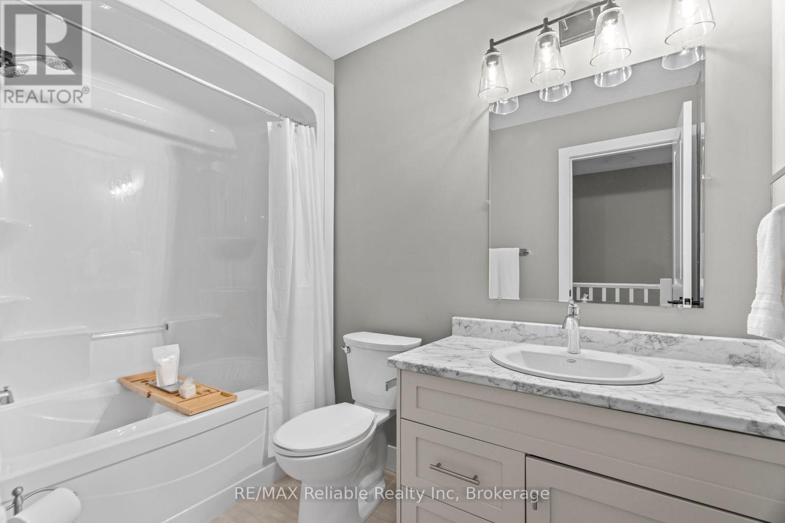 67 Briarhill Road, Huron East, Ontario  N0K 1W0 - Photo 20 - X12695170