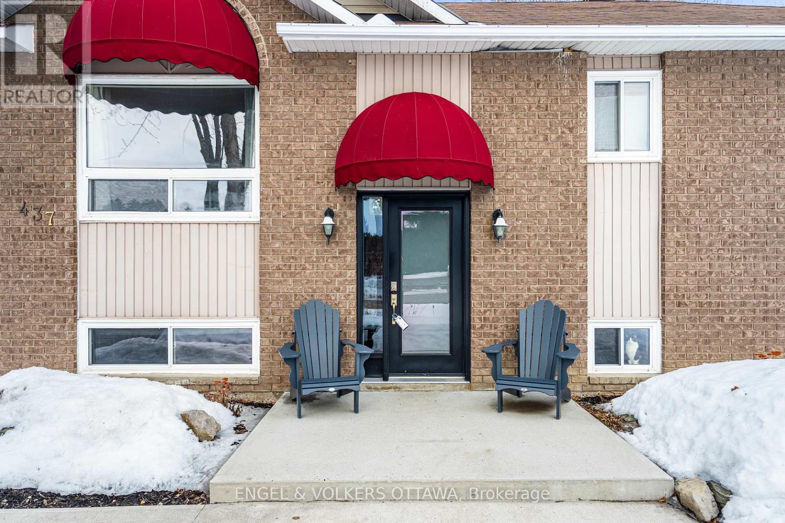 2437 Henri Menard Court, Clarence-Rockland, Ontario  K0A 2A0 - Photo 3 - X12961080