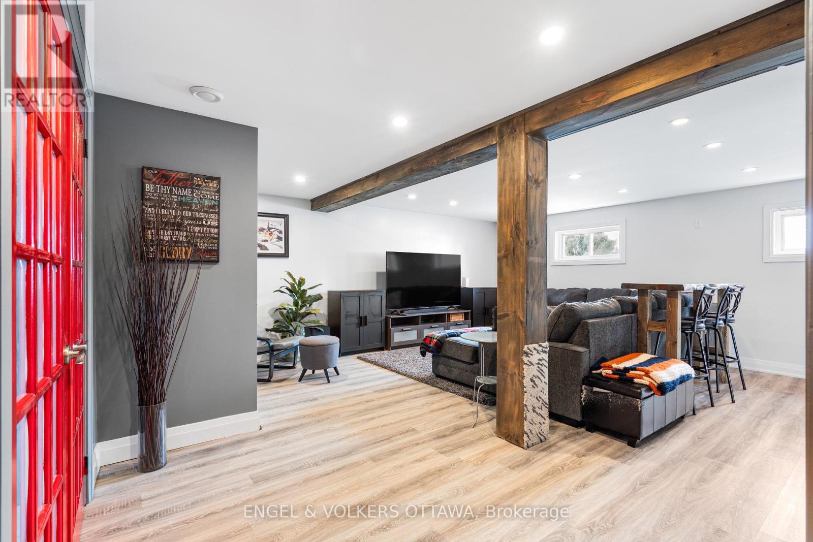 2437 Henri Menard Court, Clarence-Rockland, Ontario  K0A 2A0 - Photo 36 - X12961080