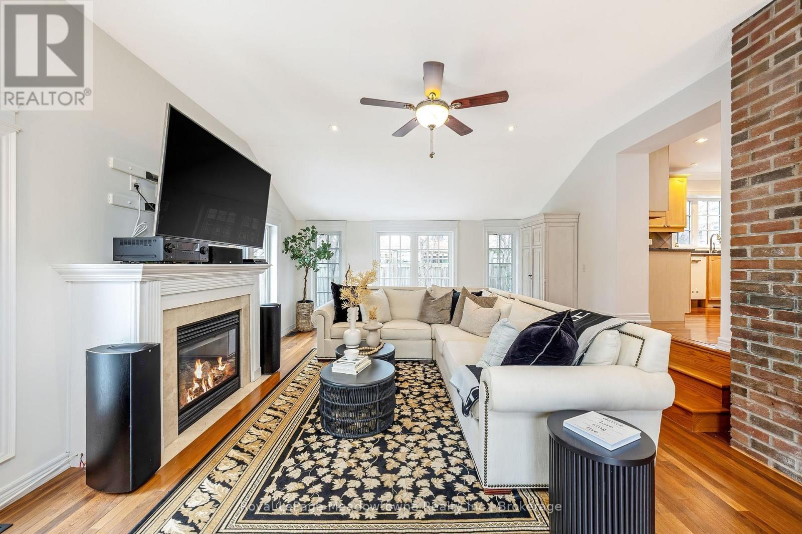 49 Mill Street, Milton, Ontario  L9T 1R7 - Photo 13 - W12961160