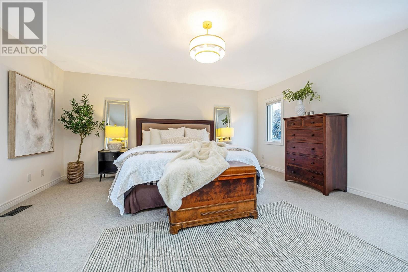 49 Mill Street, Milton, Ontario  L9T 1R7 - Photo 15 - W12961160