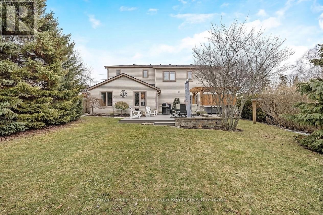 49 Mill Street, Milton, Ontario  L9T 1R7 - Photo 35 - W12961160