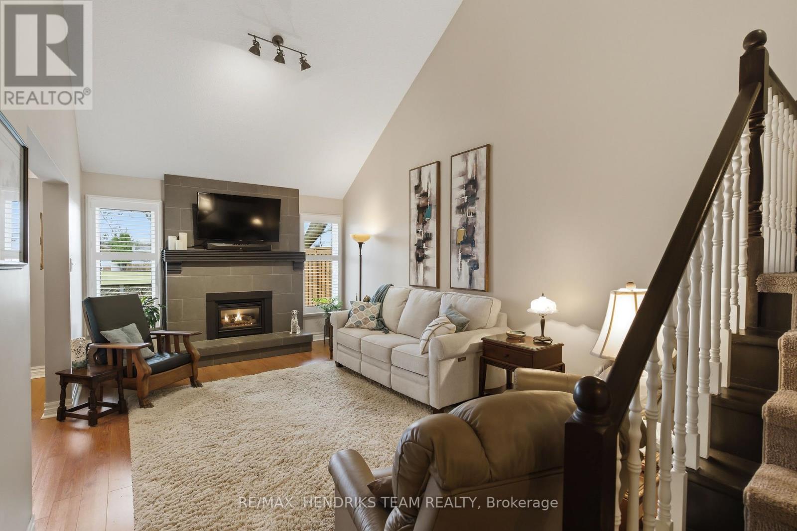 8 - 10 Elderwood Drive, St. Catharines, Ontario  L2S 3G4 - Photo 10 - X12961186