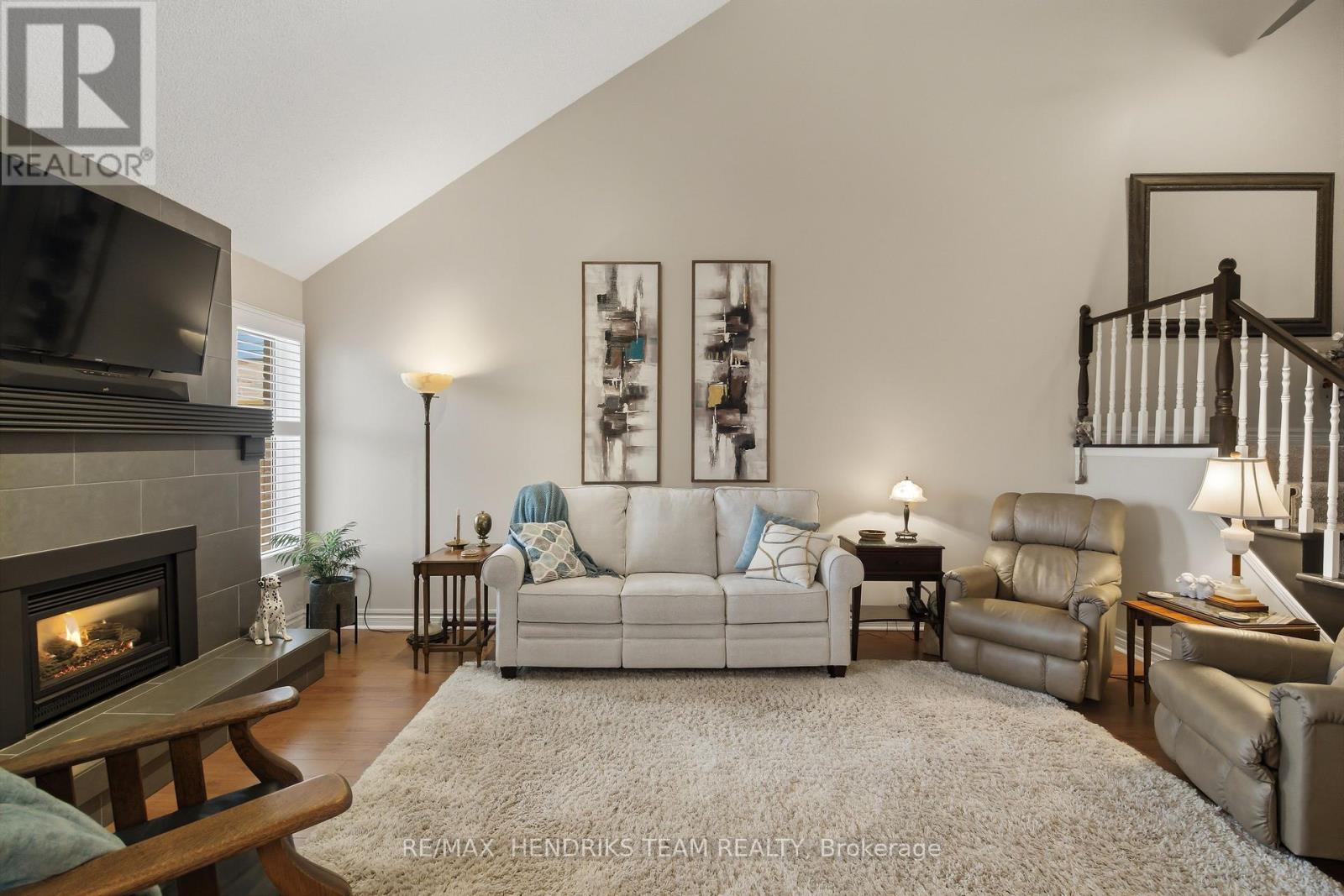 8 - 10 Elderwood Drive, St. Catharines, Ontario  L2S 3G4 - Photo 11 - X12961186