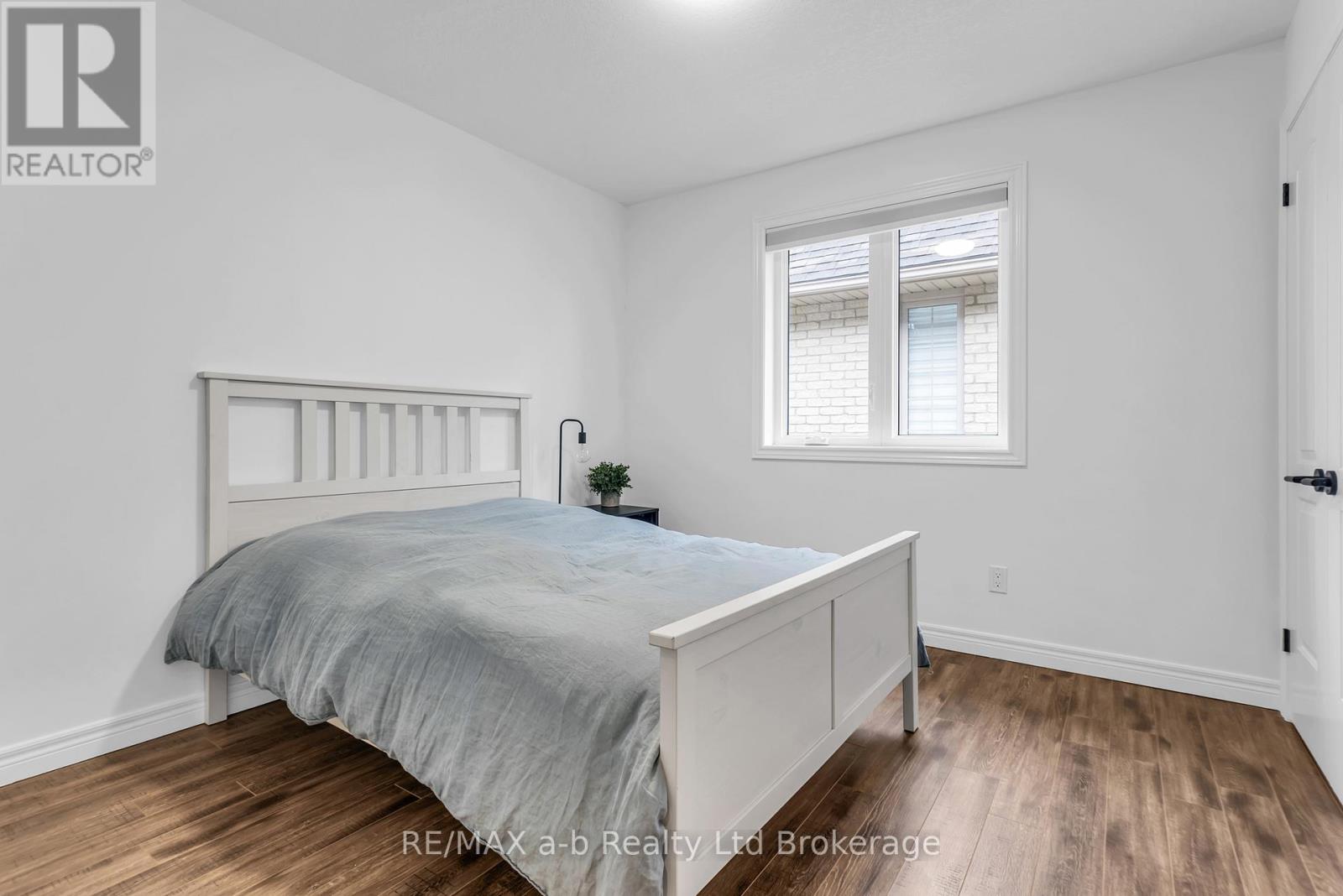 54 Albert Street, Norwich, Ontario  N0J 1P0 - Photo 10 - X12961172