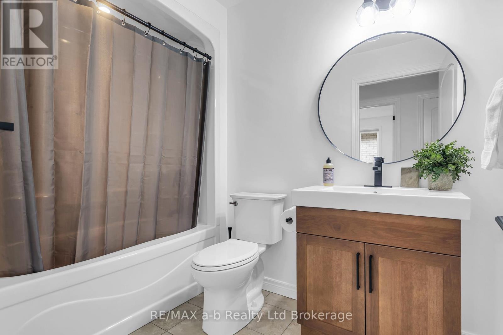 54 Albert Street, Norwich, Ontario  N0J 1P0 - Photo 11 - X12961172