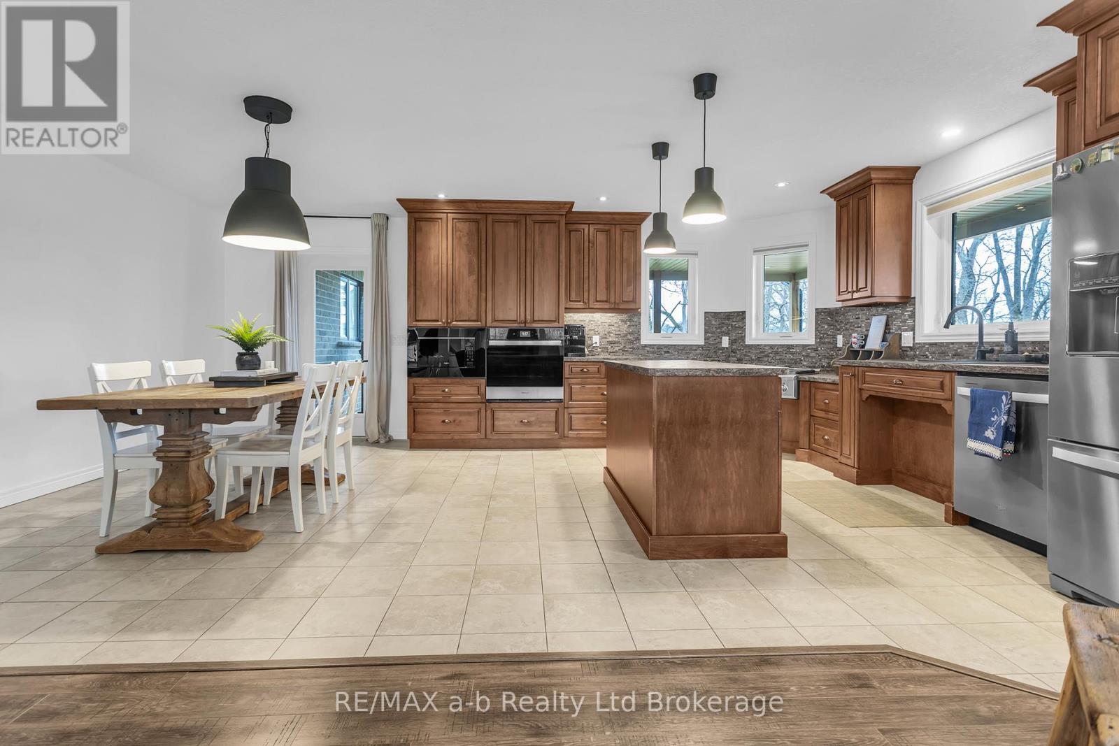 54 Albert Street, Norwich, Ontario  N0J 1P0 - Photo 7 - X12961172