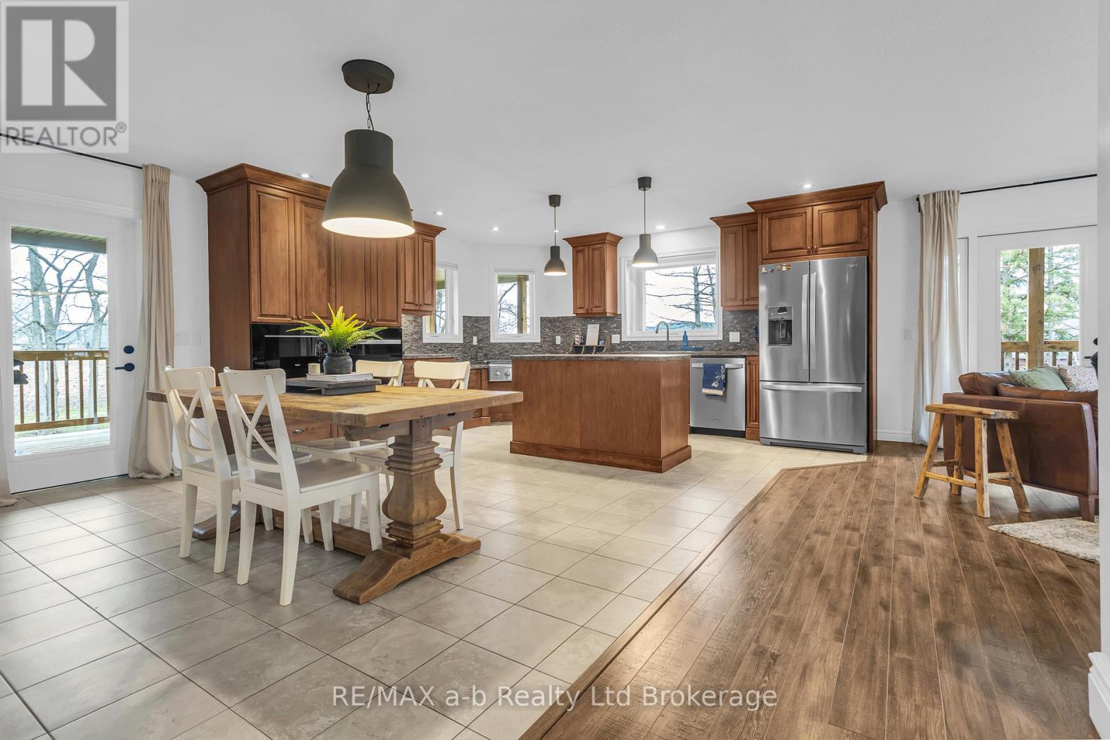 54 Albert Street, Norwich, Ontario  N0J 1P0 - Photo 8 - X12961172