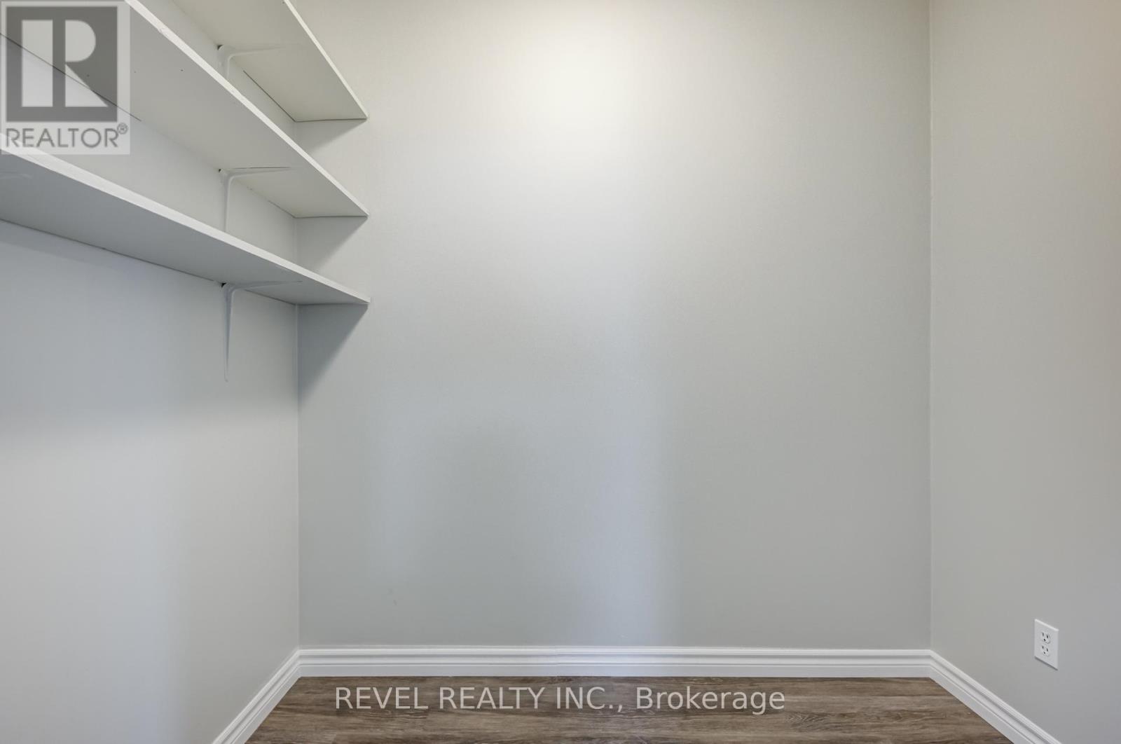 2nd Floor - 2095 Dufferin Street N, Toronto, Ontario  M6E 3R3 - Photo 21 - C12765834