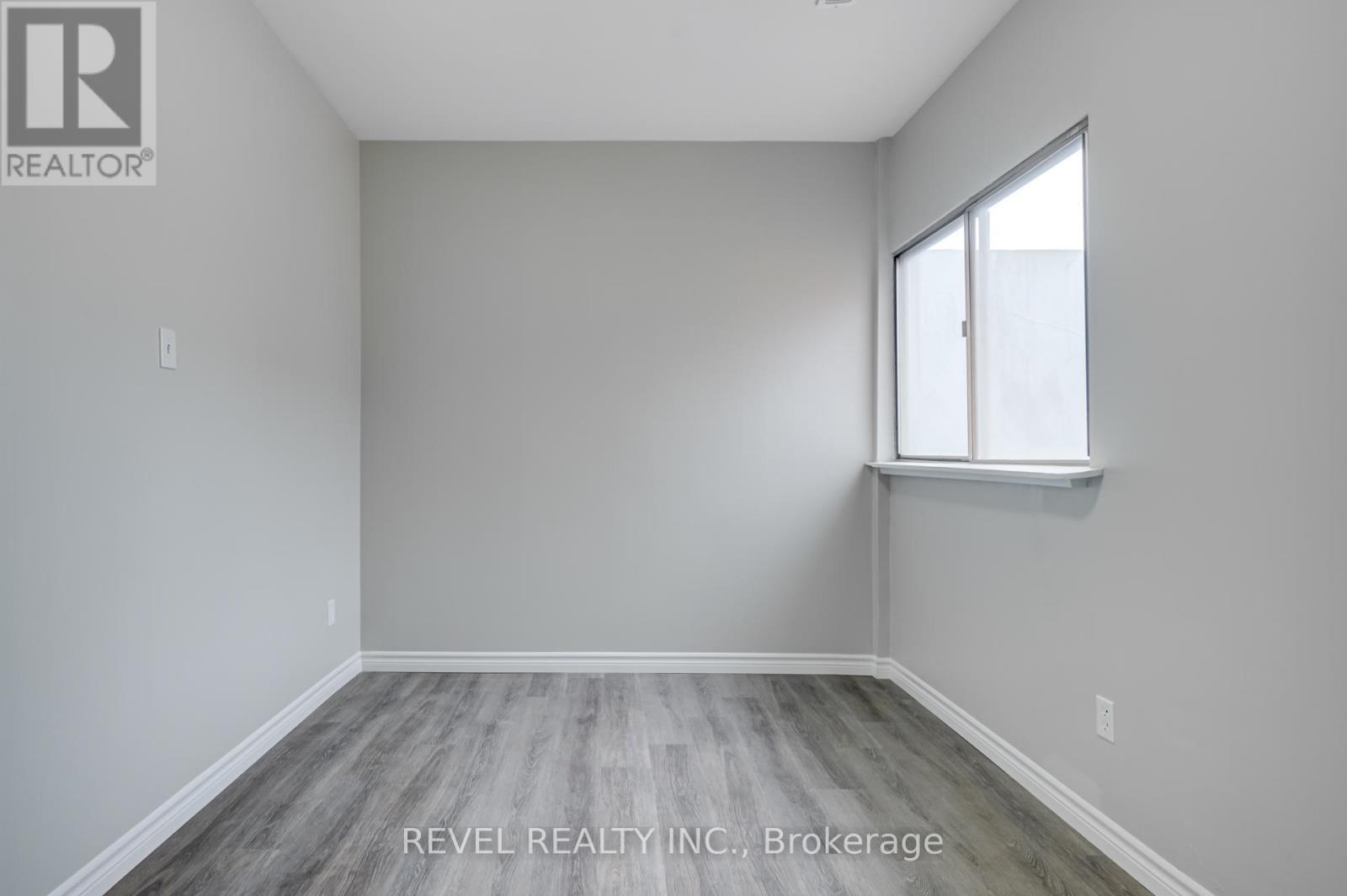 2nd Floor - 2095 Dufferin Street N, Toronto, Ontario  M6E 3R3 - Photo 19 - C12765834