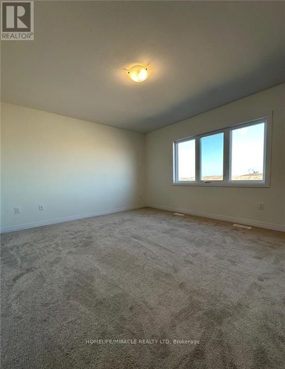 74 Masters Street, Welland, Ontario  L3B 0N4 - Photo 18 - X12961060