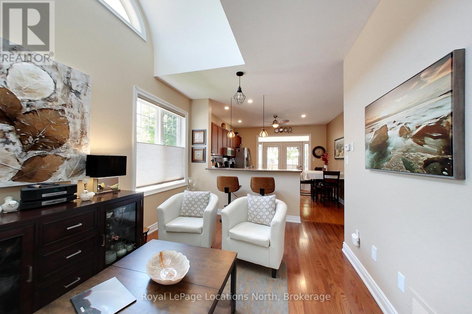 60 Savannah Crescent, Wasaga Beach, Ontario  L9Z 0E7 - Photo 11 - S12961138