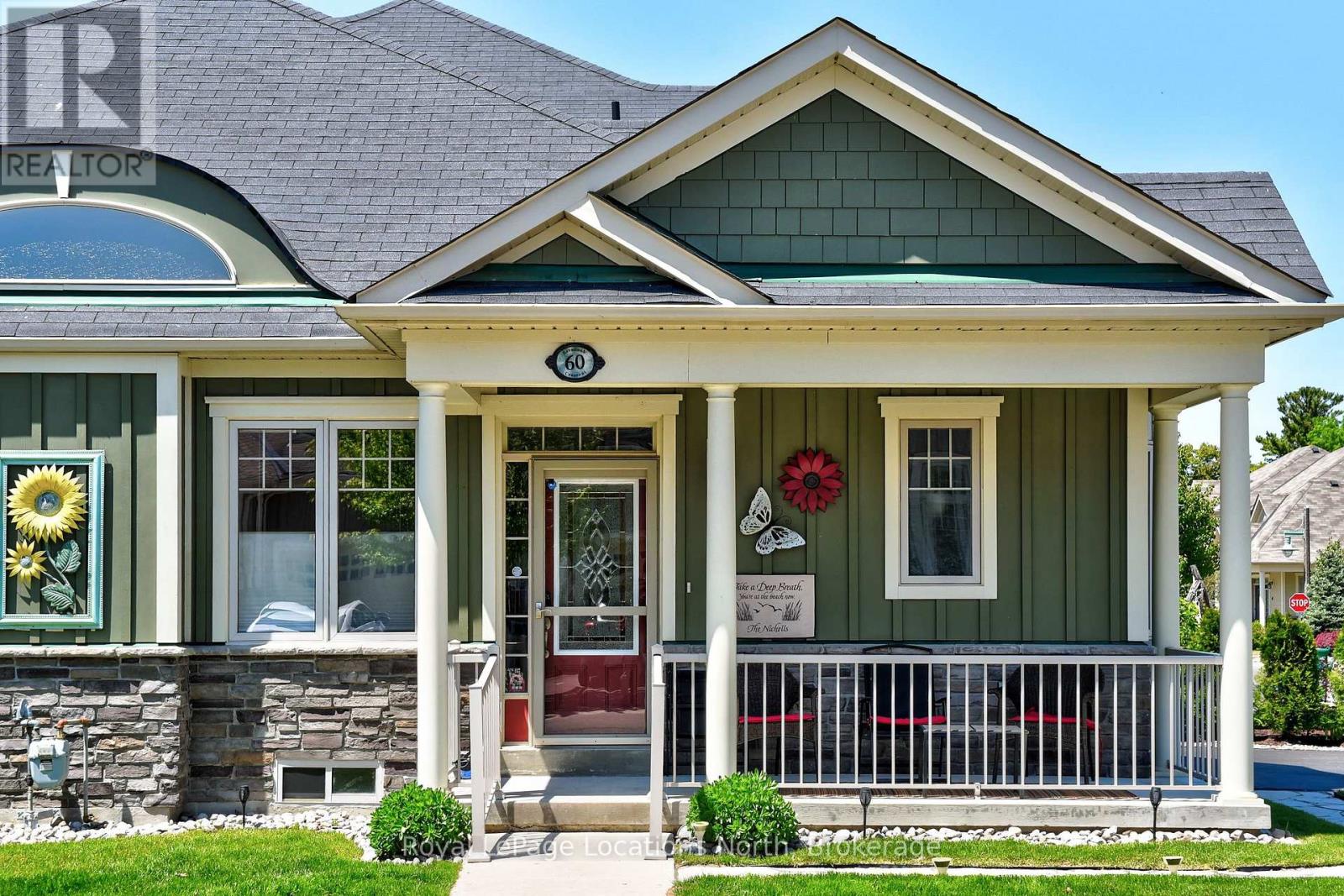 60 Savannah Crescent, Wasaga Beach, Ontario  L9Z 0E7 - Photo 3 - S12961138