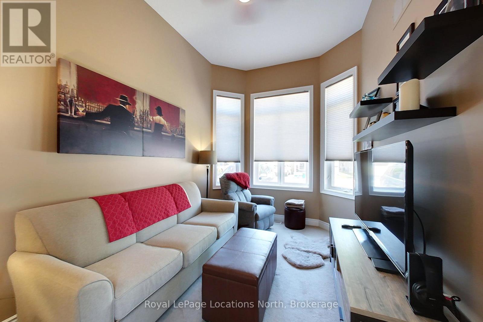 60 Savannah Crescent, Wasaga Beach, Ontario  L9Z 0E7 - Photo 8 - S12961138