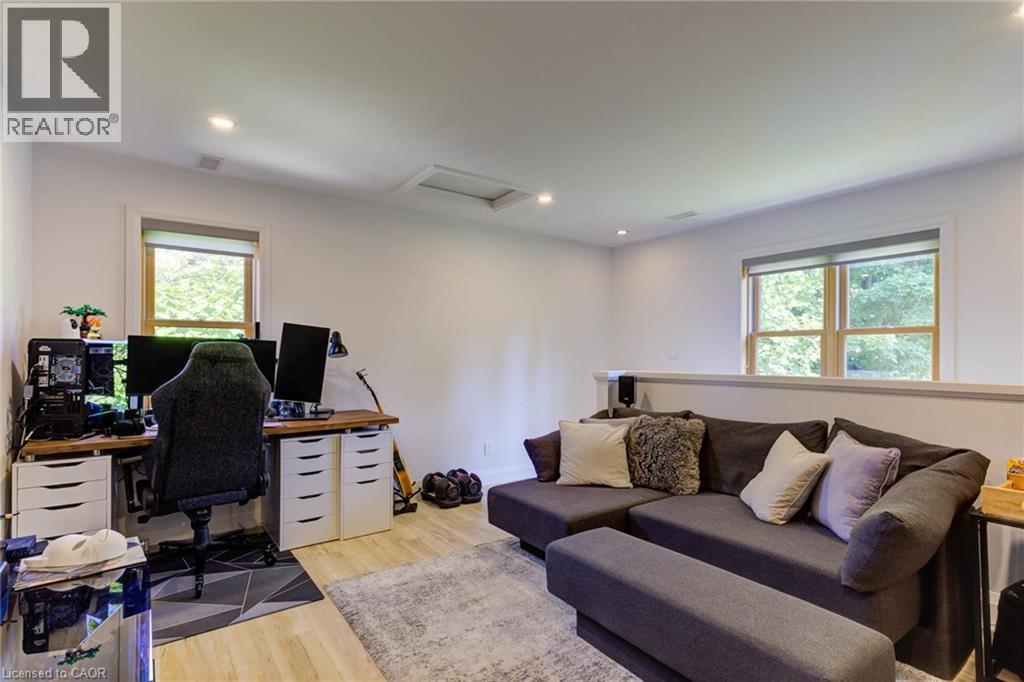 266 Bridge Street, Fergus, Ontario  N1M 1T7 - Photo 29 - 40813164