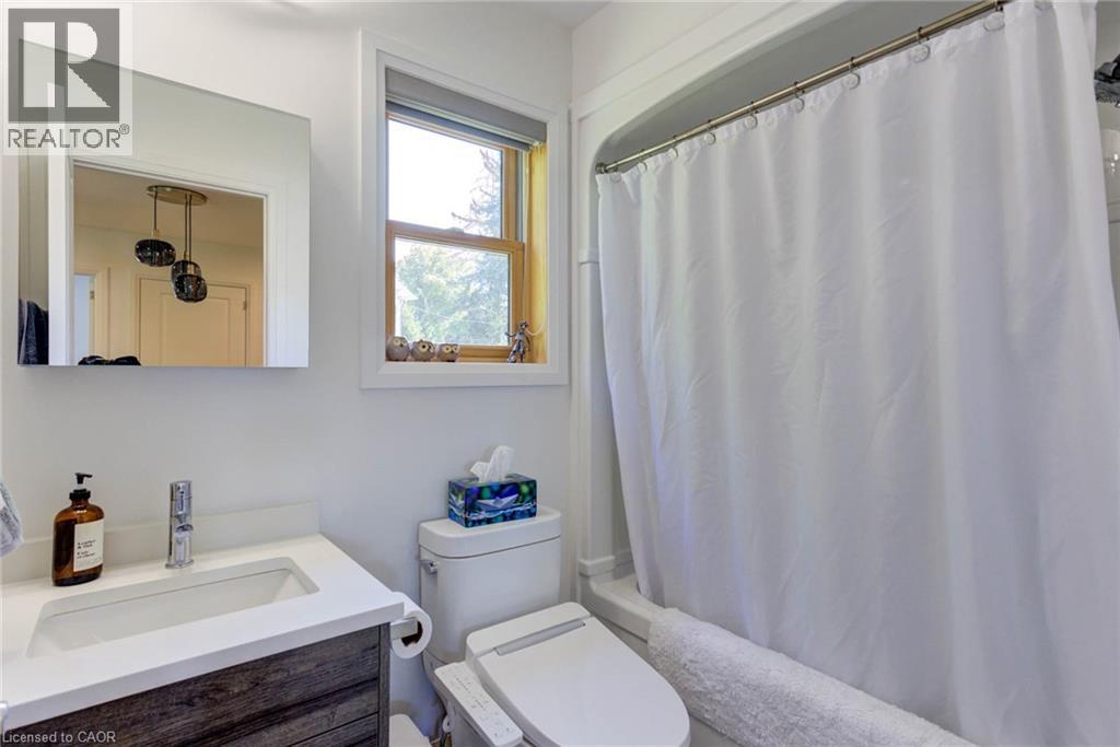 266 Bridge Street, Fergus, Ontario  N1M 1T7 - Photo 34 - 40813164