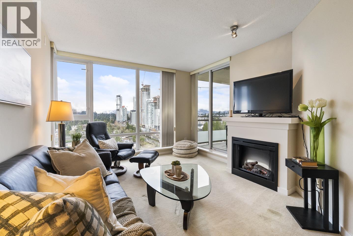 2706 9868 Cameron Street, Burnaby, British Columbia  V3J 0A5 - Photo 2 - R3106761