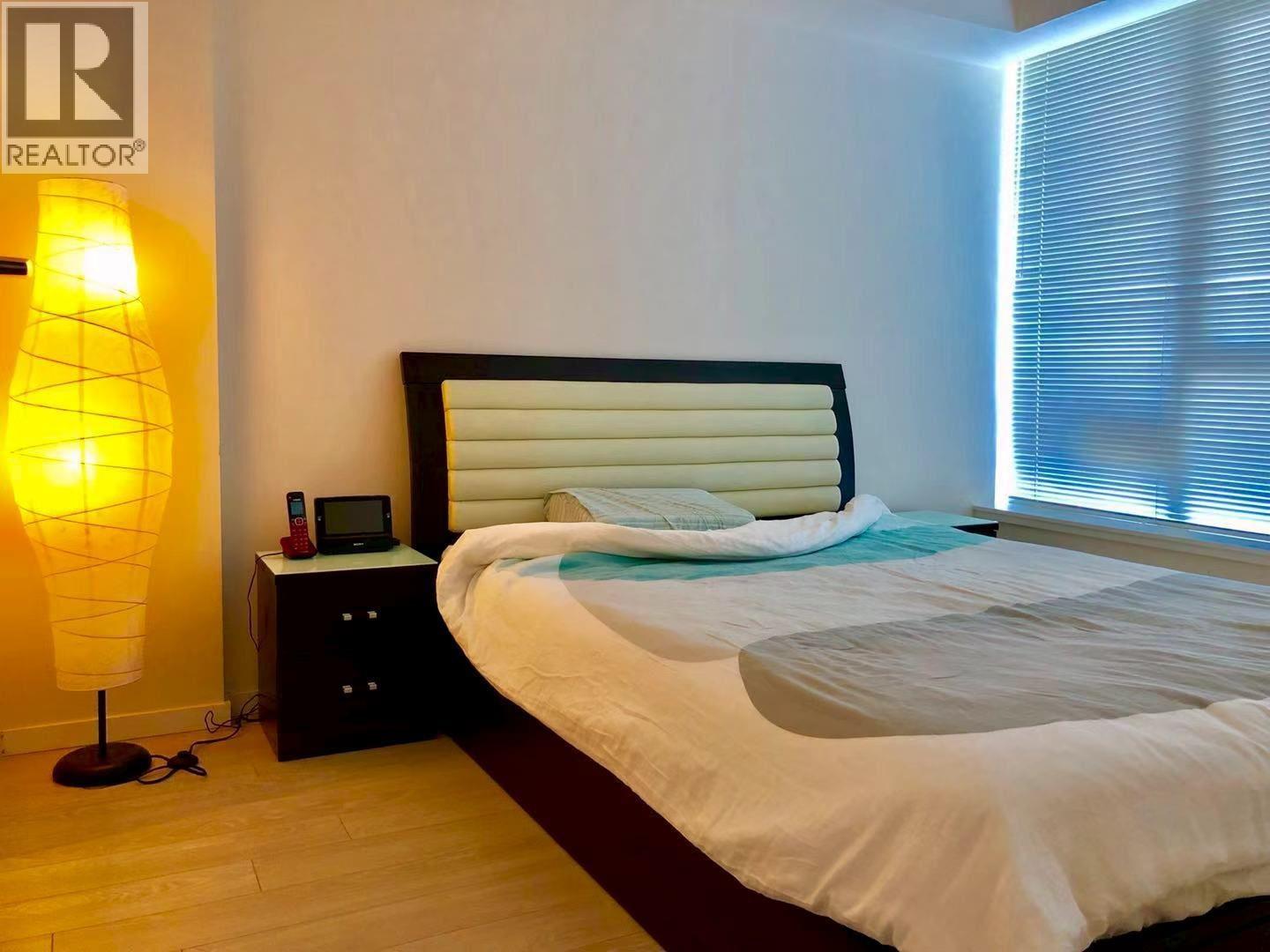 613 1887 Crowe Street, Vancouver, British Columbia  V5Y 0B4 - Photo 2 - R3107050