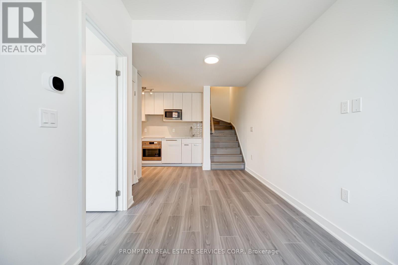 202 - 65 Curlew Drive, Toronto, Ontario  M3A 0B5 - Photo 15 - C12961184