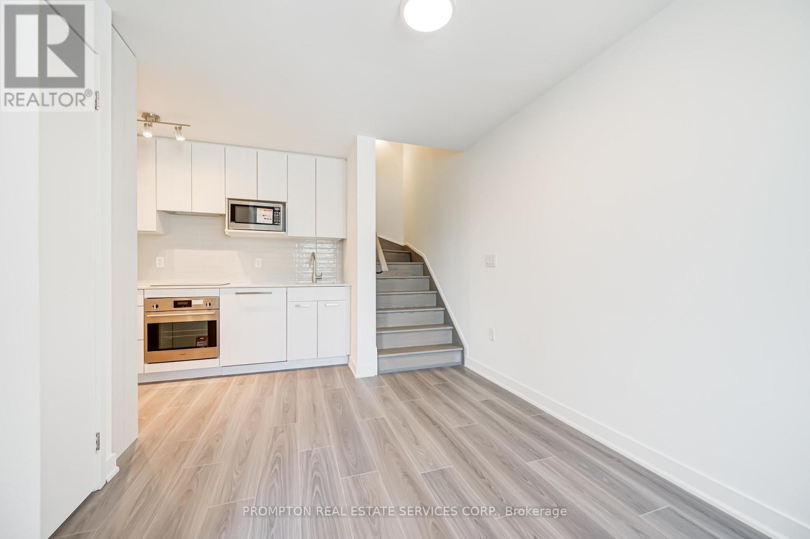 202 - 65 Curlew Drive, Toronto, Ontario  M3A 0B5 - Photo 16 - C12961184