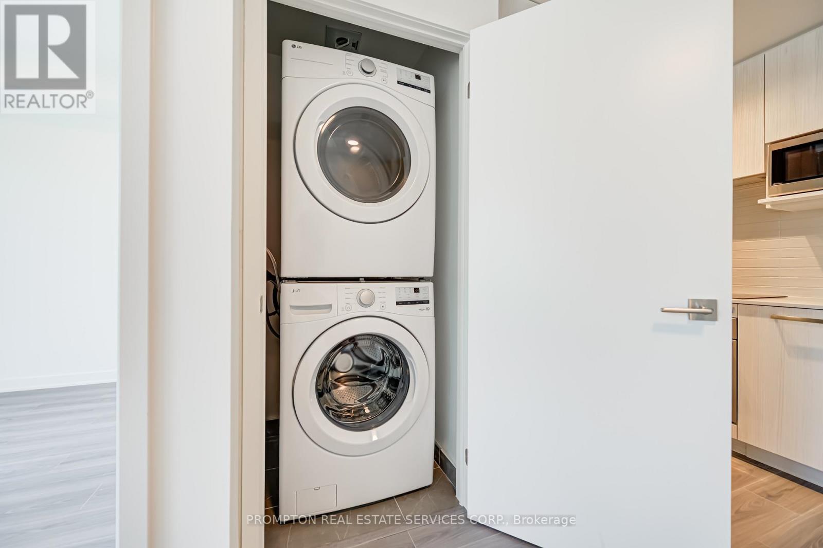 202 - 65 Curlew Drive, Toronto, Ontario  M3A 0B5 - Photo 19 - C12961184