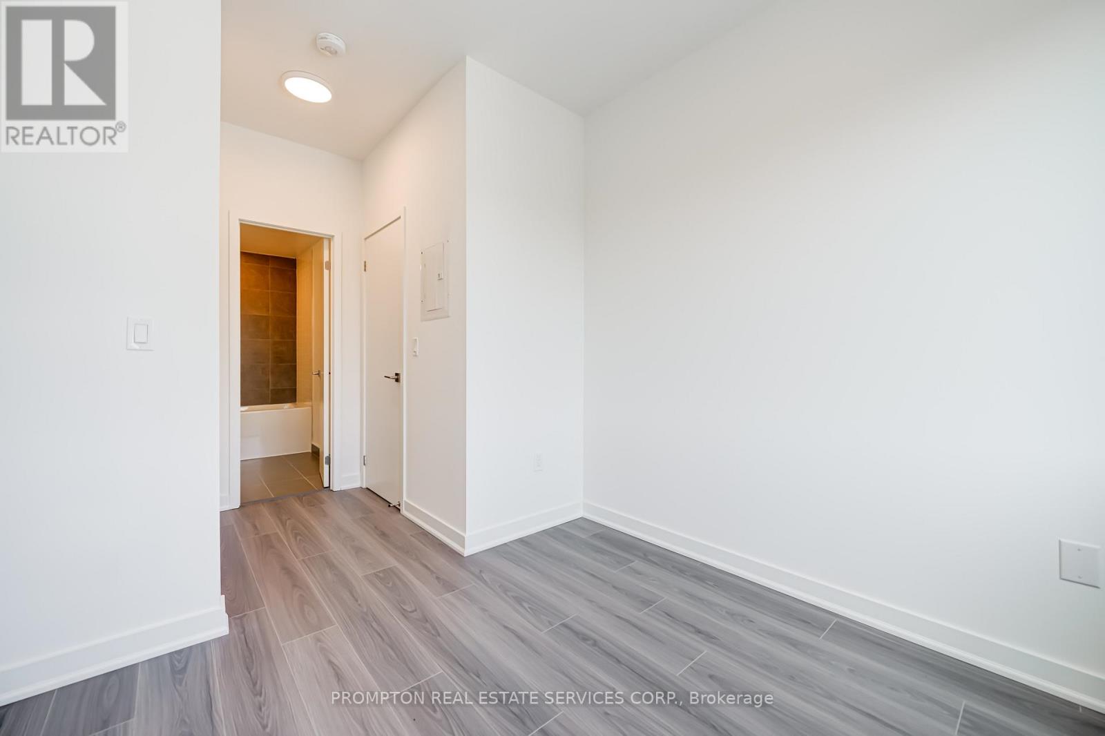 202 - 65 Curlew Drive, Toronto, Ontario  M3A 0B5 - Photo 23 - C12961184