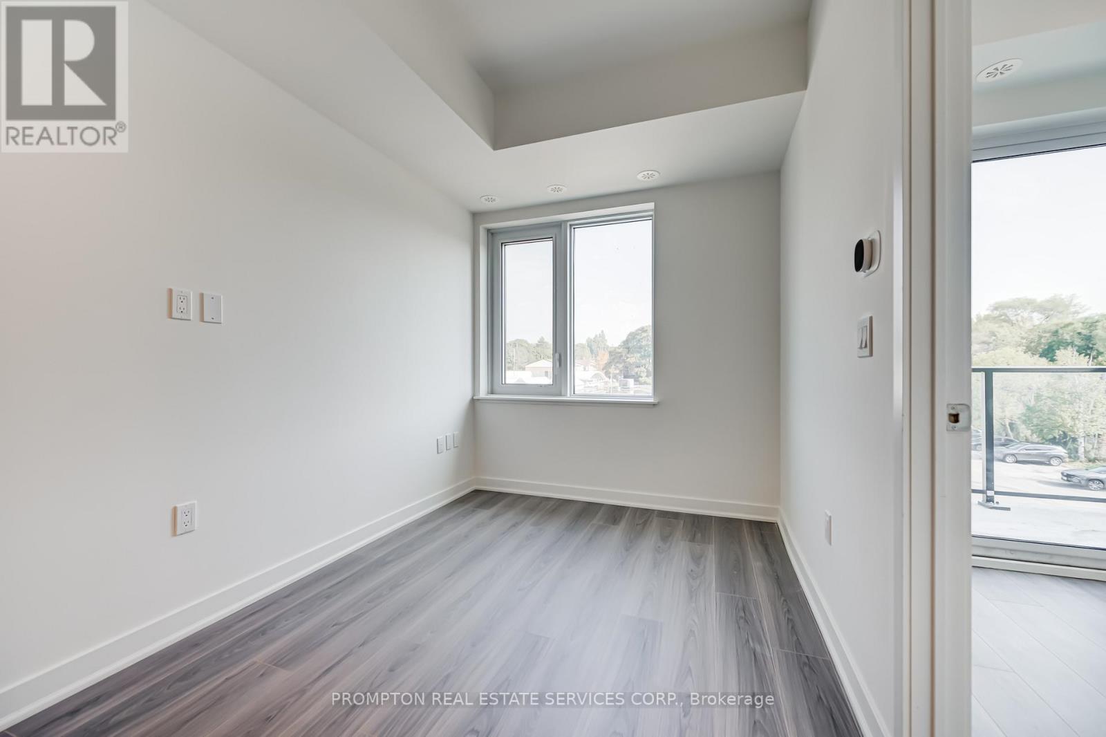 202 - 65 Curlew Drive, Toronto, Ontario  M3A 0B5 - Photo 8 - C12961184