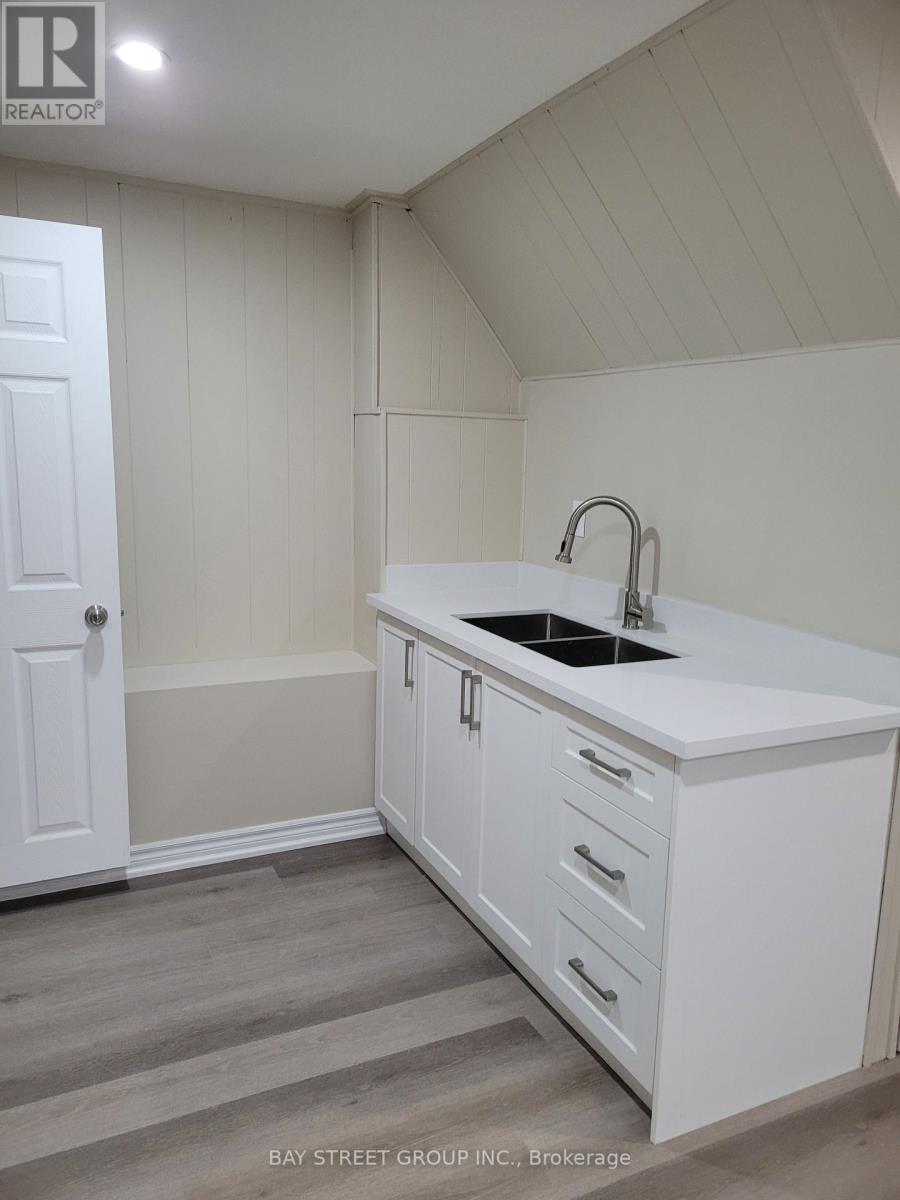 Basement A - 3 Sheldonbury Crescent, Toronto, Ontario  M1W 1K8 - Photo 3 - E12961190