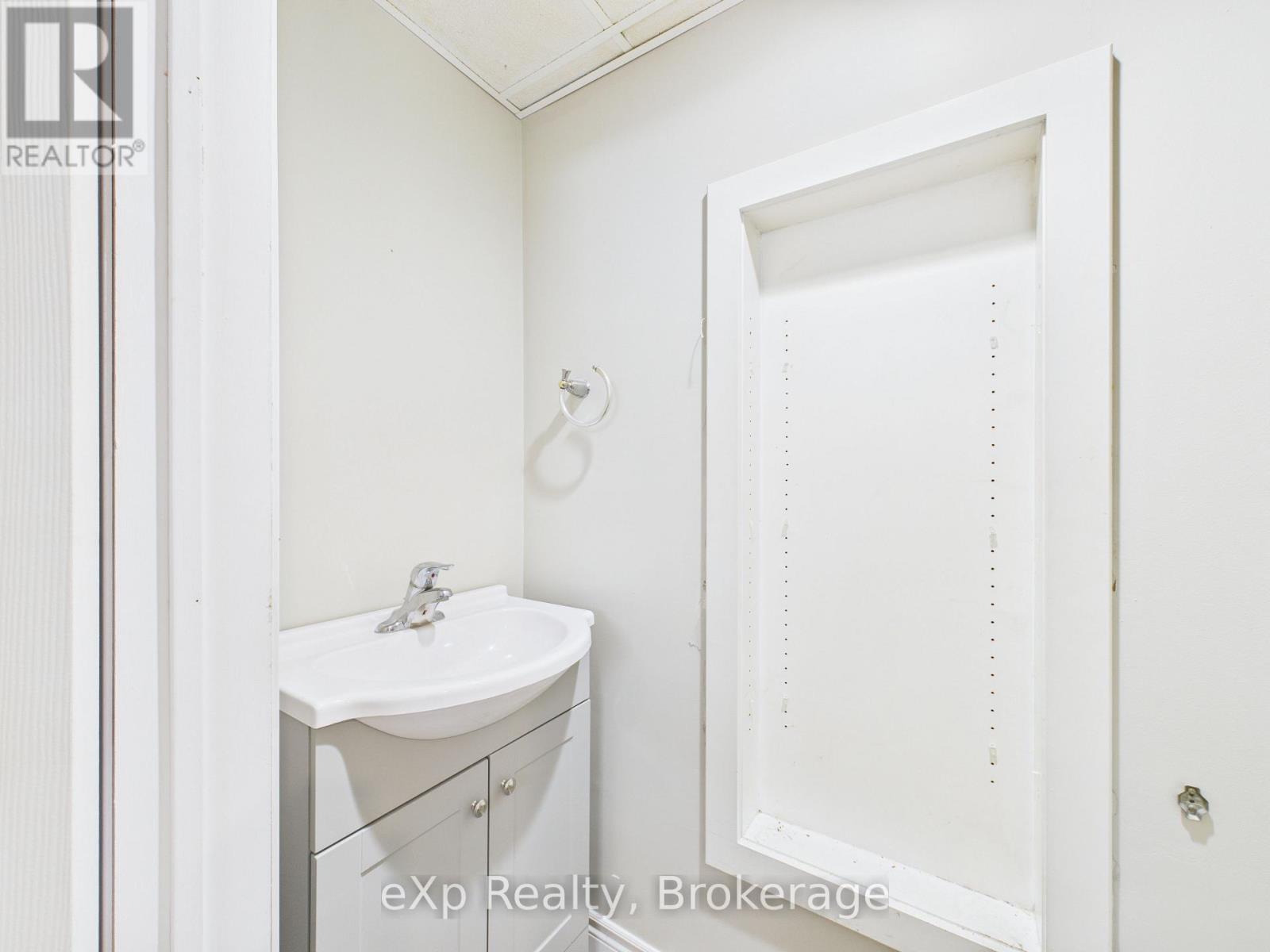 120 Colborne Street S, Brockton, Ontario  N0G 2V0 - Photo 24 - X12753606