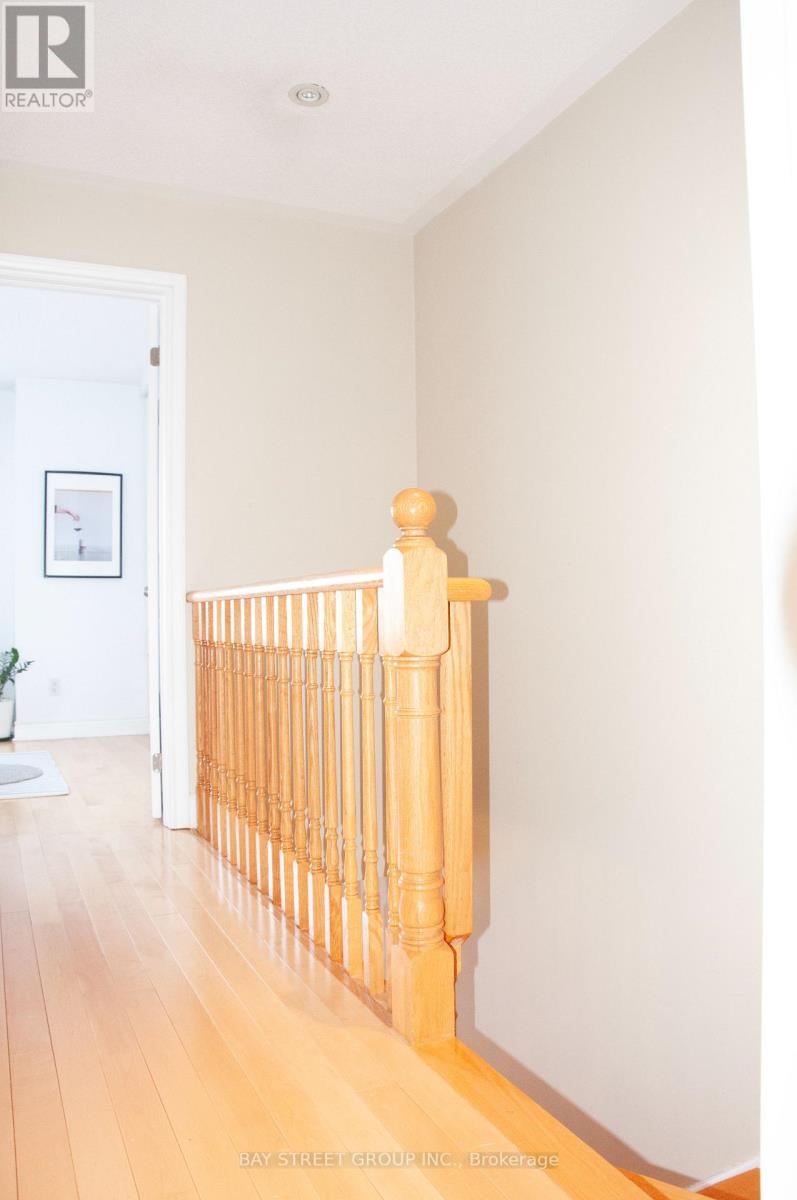 57 Galleria Parkway, Markham, Ontario  L3T 0A3 - Photo 18 - N12961094