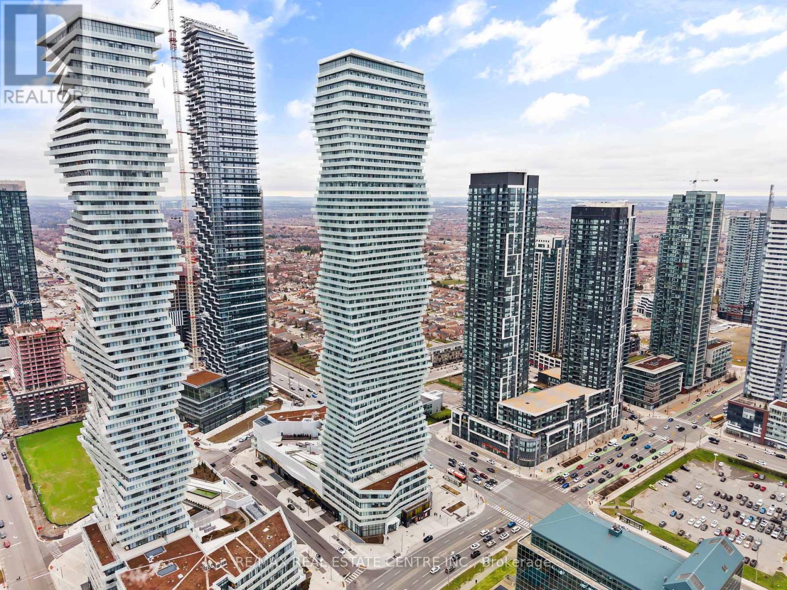 215 - 3900 Confederation Parkway, Mississauga, Ontario L5B 0M3 - Photo 35 - W12960920