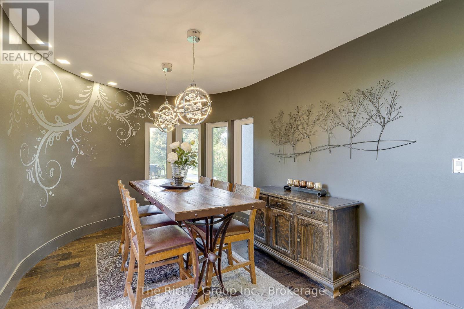 21 Bartley Drive, Caledon, Ontario  L7E 0N1 - Photo 11 - W12824808