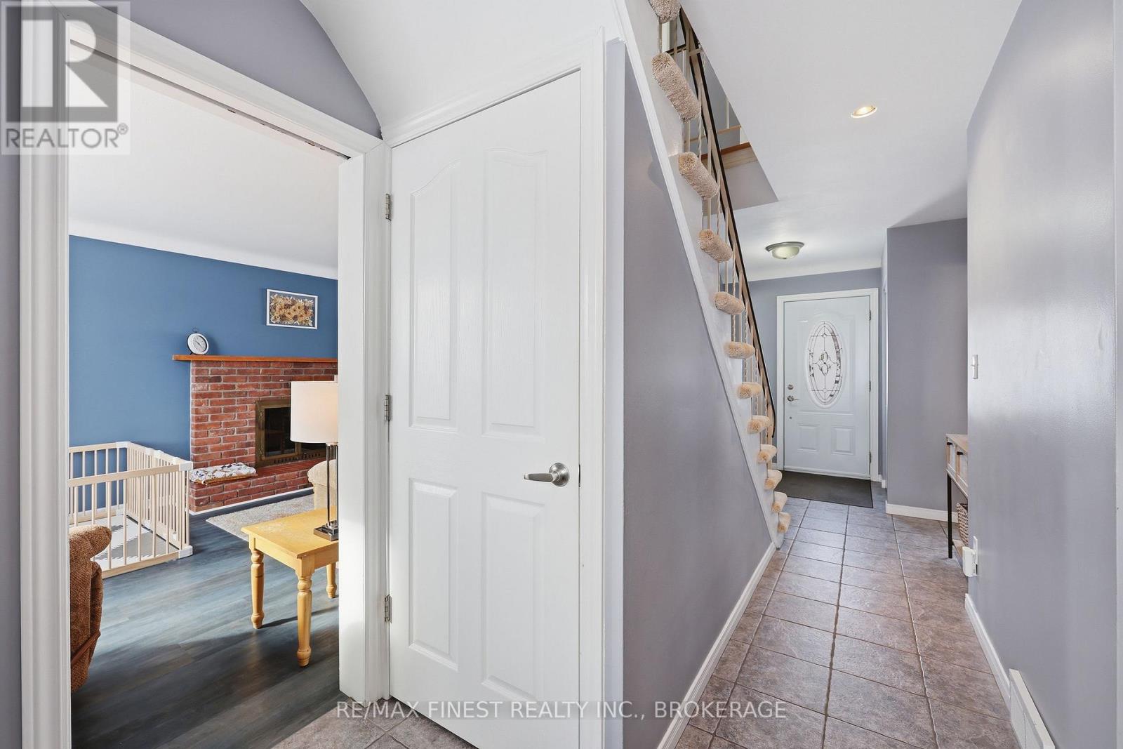 140 Falkirk Terrace, Kingston, Ontario  K7M 4C2 - Photo 9 - X12908610