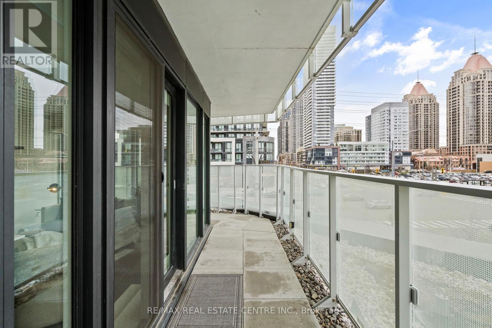 215 - 3900 Confederation Parkway, Mississauga, Ontario L5B 0M3 - Photo 27 - W12960920