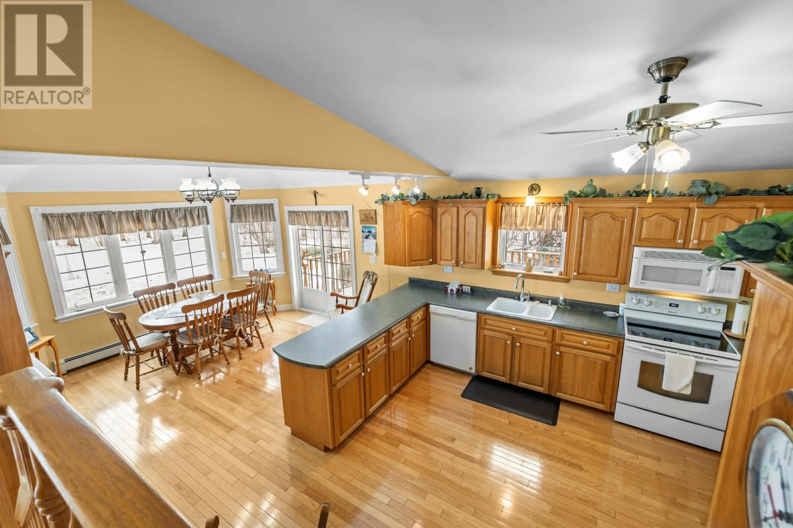 409 Maple Grove Road, Summerside, Prince Edward Island  C1N 5H1 - Photo 9 - 202606372