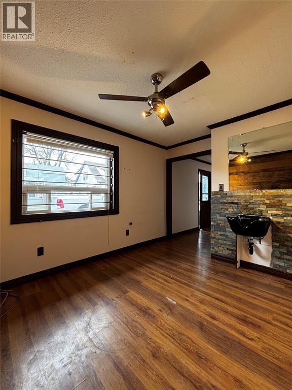 141 Napier Street, Sarnia, Ontario  N7S 5K1 - Photo 7 - 26007138