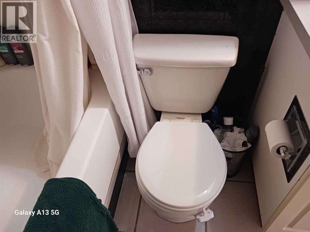 120, 6834 59 Avenue, Red Deer, Alberta  T4P 1C9 - Photo 38 - A2296362